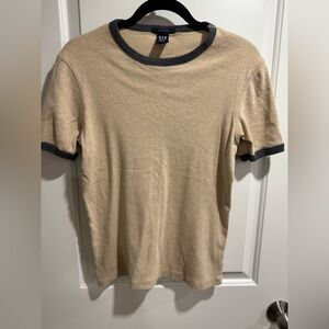 GAP 100% cotton fitted tee